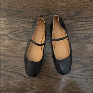 Women’s Ballet Flats